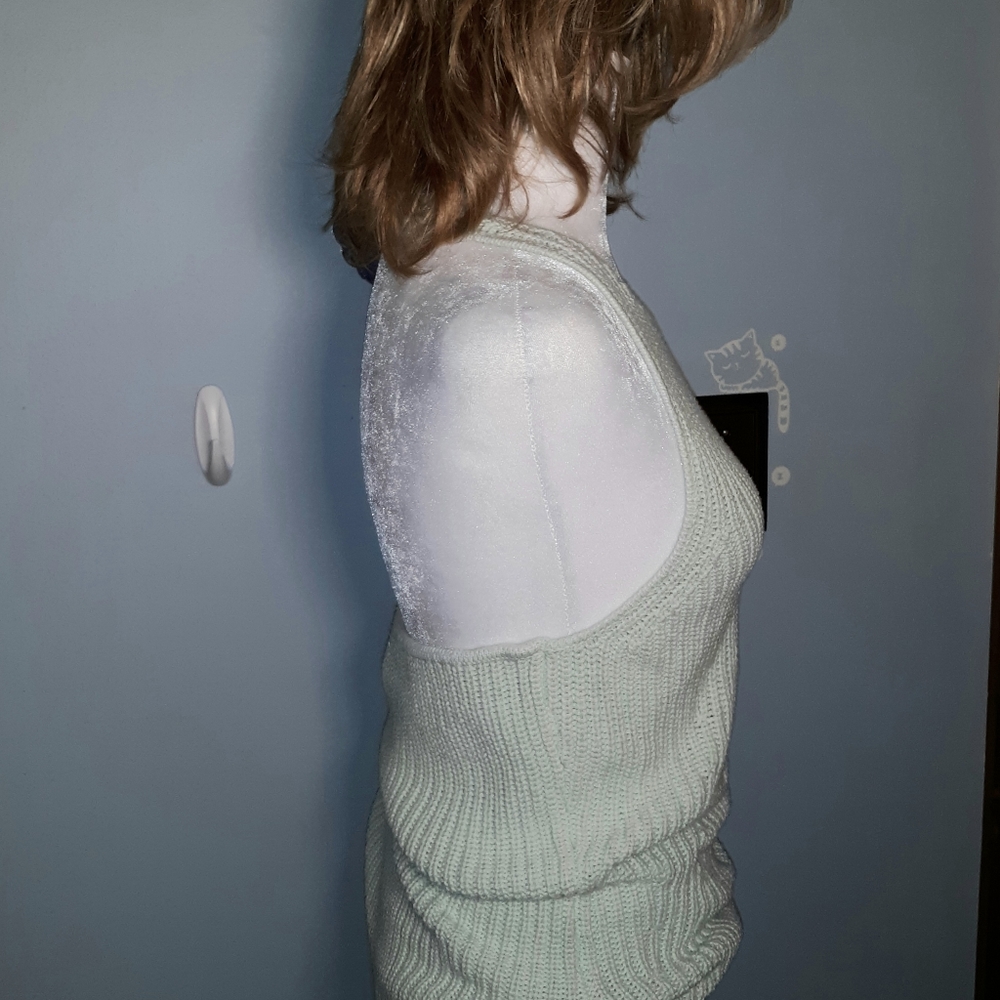Women's Venus Sweater Halter - Picture 6 of 6